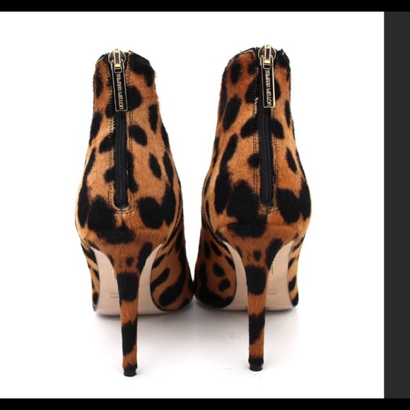 Tamara Mellon Charge Brown Leopard print Booties size 36 - Picture 4 of 12